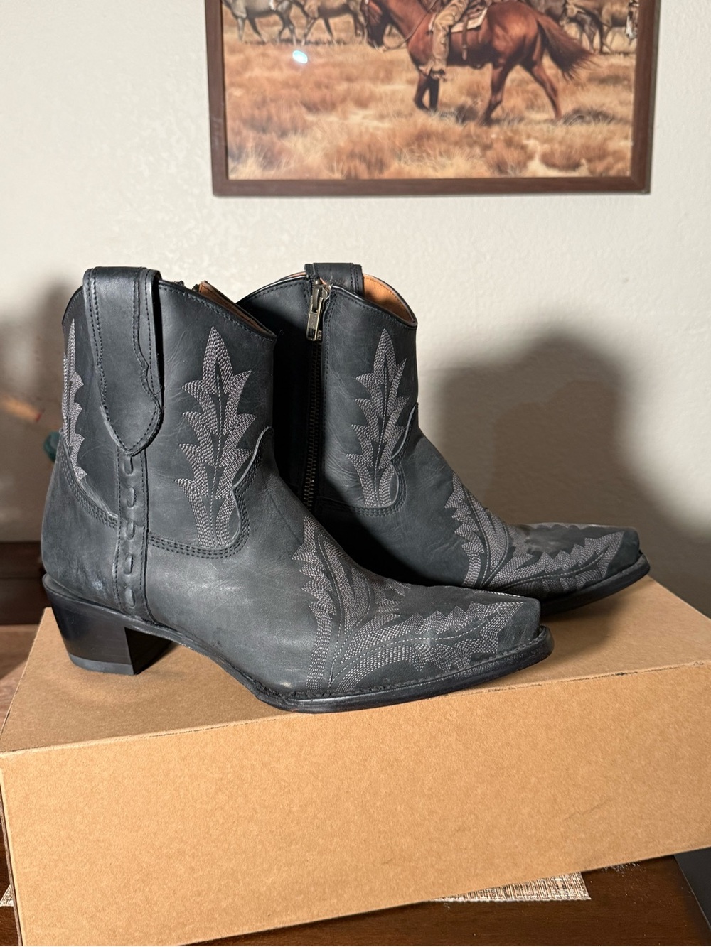 Circle G Women’s booties